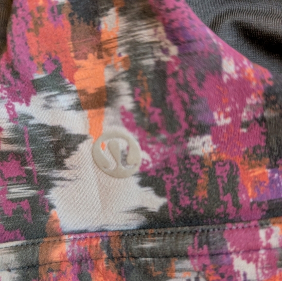 Lululemon Wunder Train Longline Bra *Medium Support, C/D Cup size 6 in EUC - Picture 6 of 7